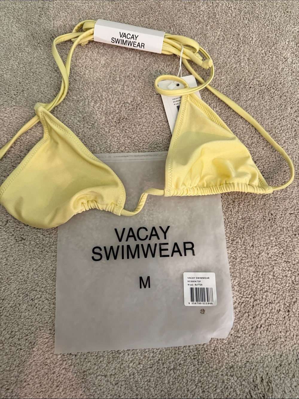 Vacay Swimwear Women's Yellow Triangle Bikini Top - M
